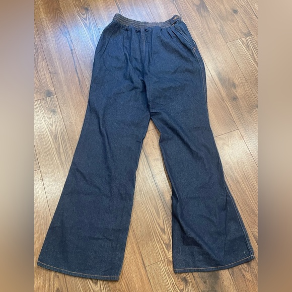 Vintage bell bottom denim jeans - Picture 2 of 3